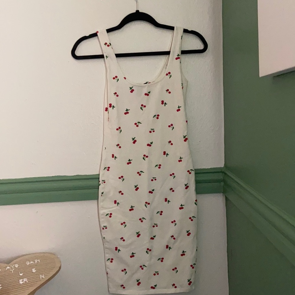 Cherry dress 🍒